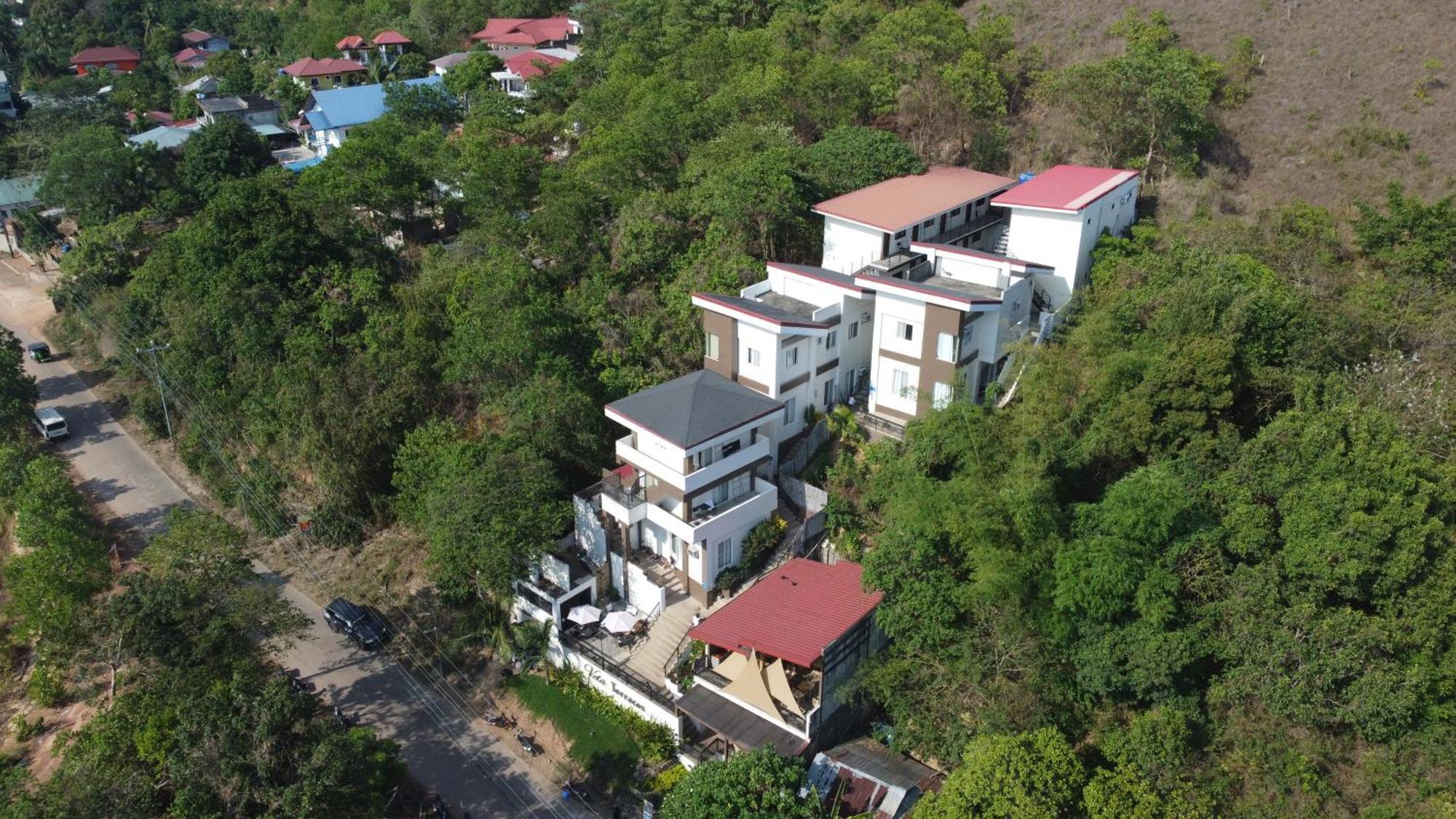 Vela Terraces Hotel Корон Екстериор снимка