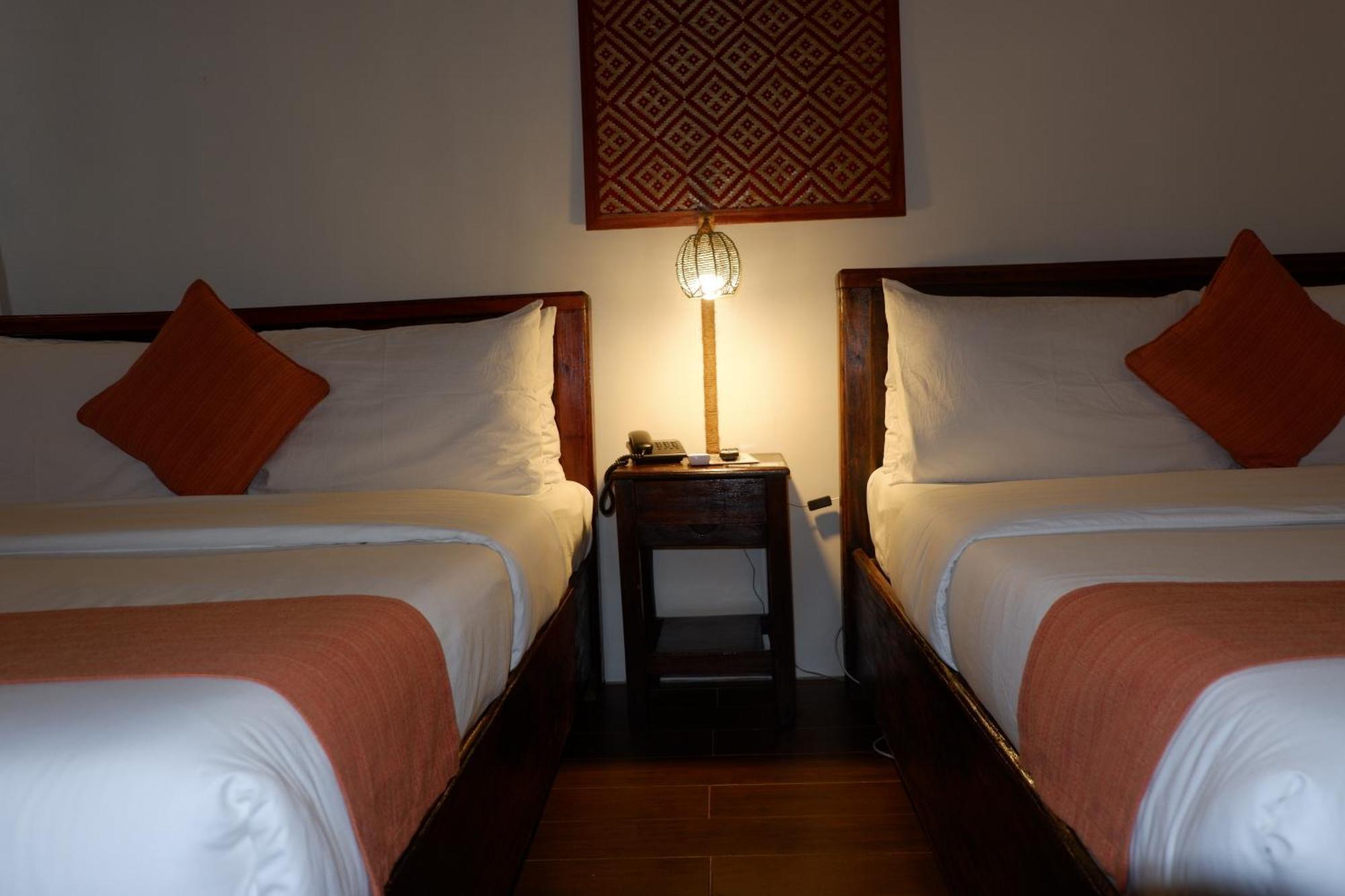 Vela Terraces Hotel Корон Екстериор снимка